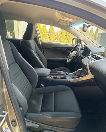Lexus NX cena 105000 przebieg: 86000, rok produkcji 2015 z Bartoszyce małe 191